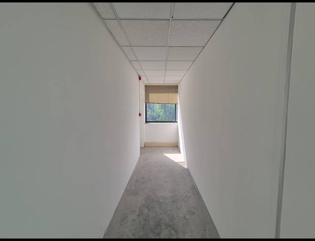 297M² OFFICE TO LET IN WOODMEAD